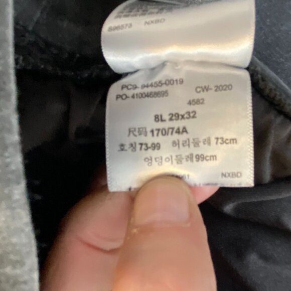 Signature by Levi Women's Jeans Size 8L 29x32 Black Stretch Denim Pull-On Skinny - Picture 7 of 12